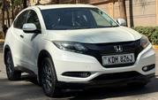 Honda Vezel 2016 White for sale