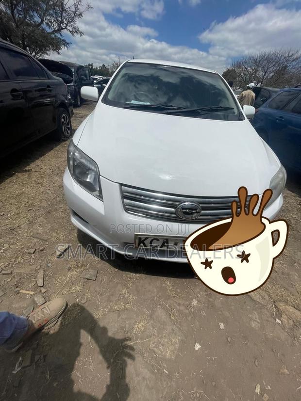 Toyota Axio 2009 White