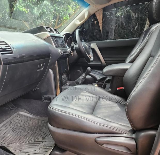 Toyota Land Cruiser Prado 2012 Green
