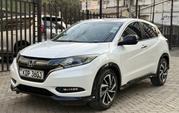 Honda Vezel 2018 White for sale
