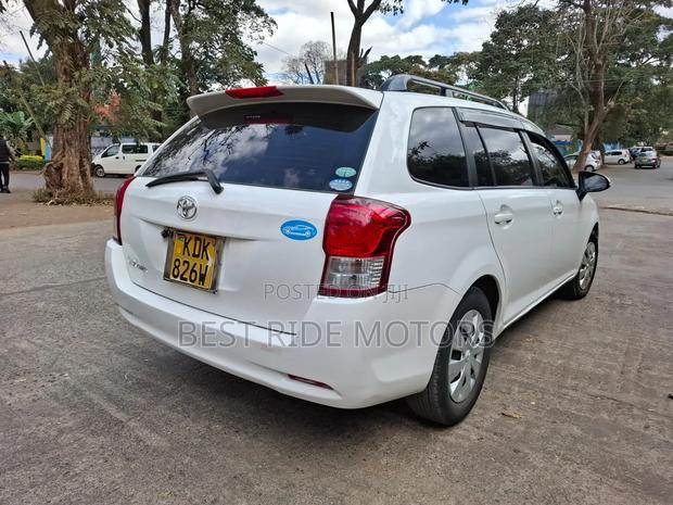 Toyota Corolla Fielder 2015 White