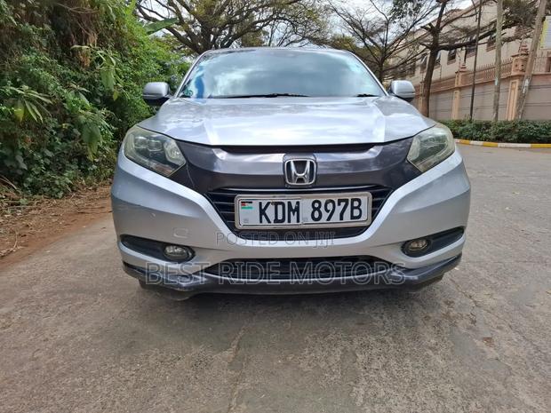 Honda Vezel 1.5 Hybrid 2WD 2016 Silver