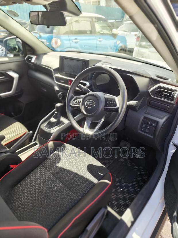 Toyota Raize 2021 White