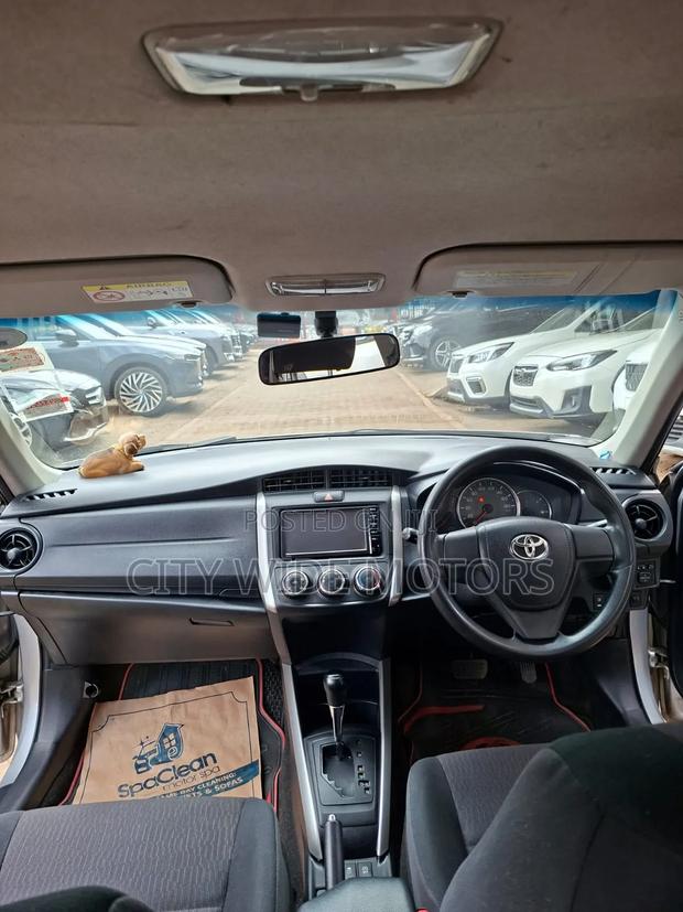 Toyota Corolla Fielder 2015 Silver