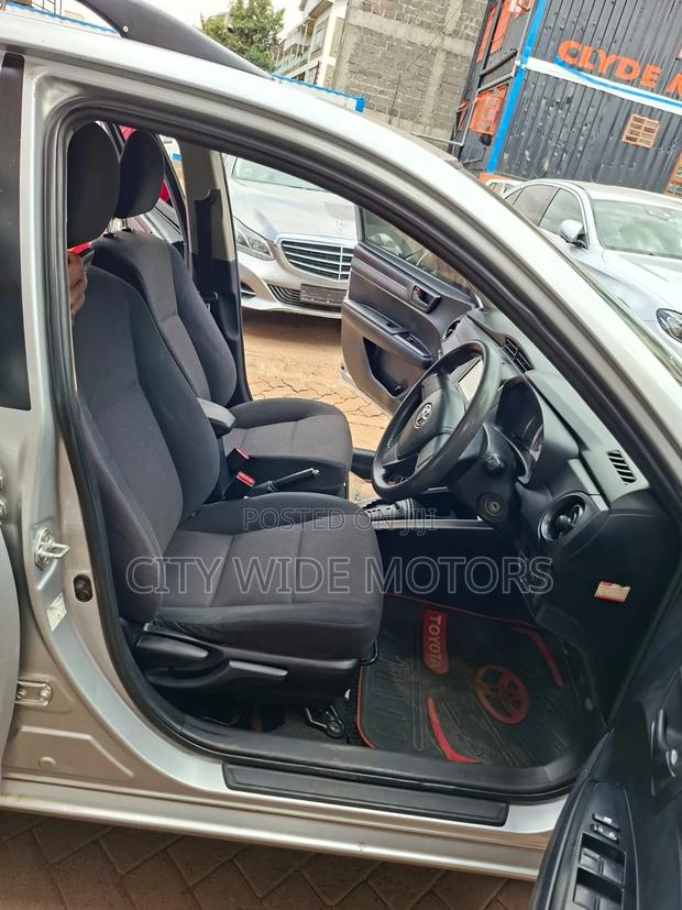 Toyota Corolla Fielder 2015 Silver