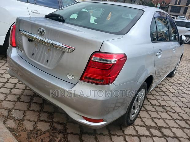 Toyota Axio 2019 Silver