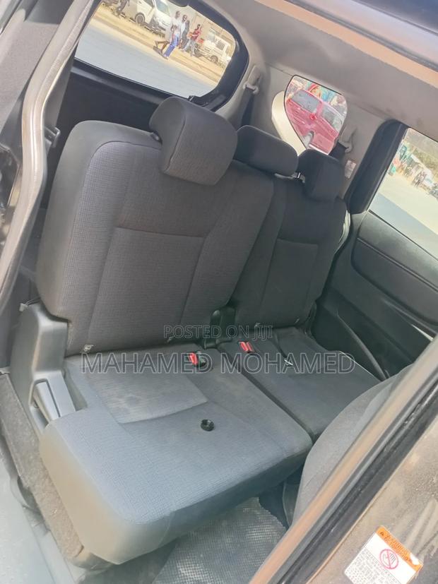 Toyota Sienta 2017 Black