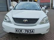 Toyota Harrier 2010 White for sale