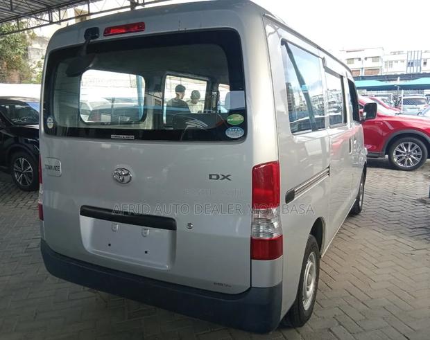 Toyota TownAce 2019 Silver