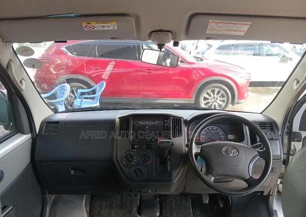 Toyota TownAce 2019 Silver