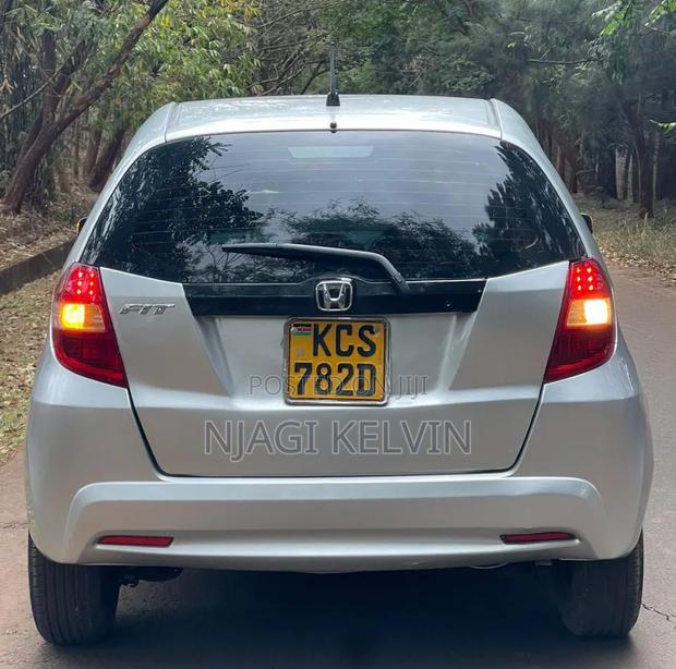 Honda Fit 2011 Silver