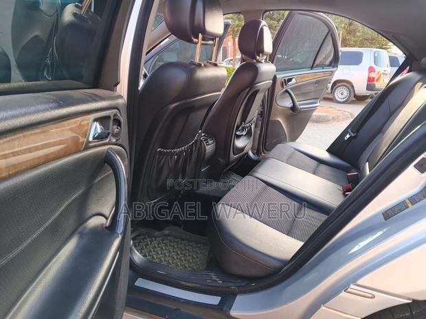 Mercedes-Benz C180 2006 Silver
