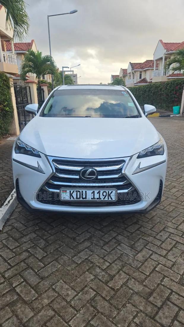 Lexus NX 2018 White