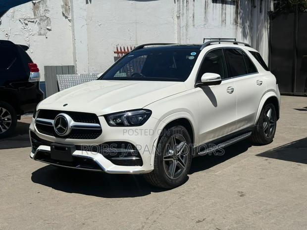 Mercedes-Benz GLE-Class GLE 450 4MATIC 2019 White