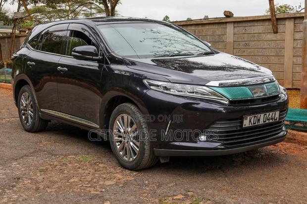 Toyota Harrier 2018 Black