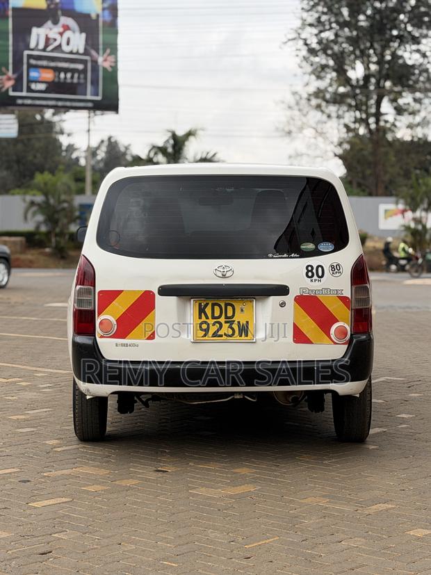 Toyota Probox 2014 White