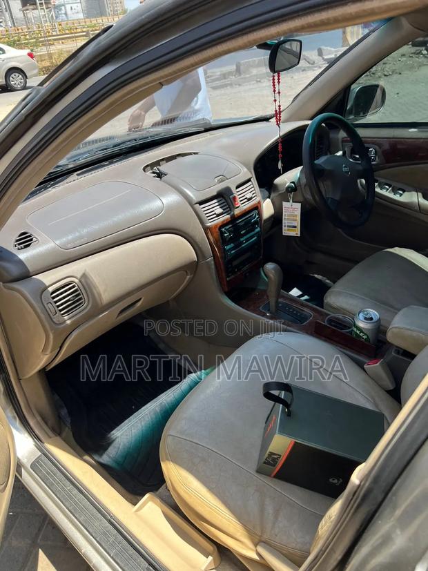 Nissan Bluebird 2003 Silver