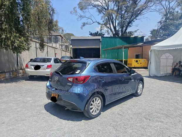 Mazda Demio 2017 Blue