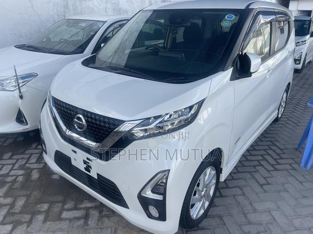 Nissan Dayz 2019 White
