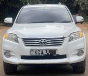 Toyota Vanguard 2012 White for sale