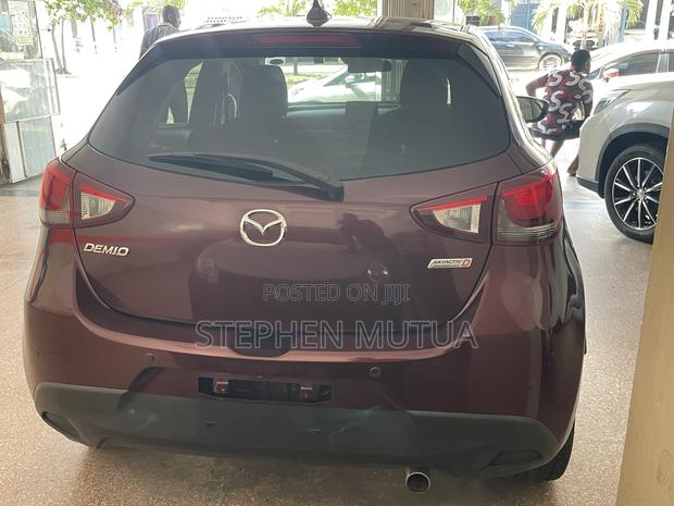 Mazda Demio 2018 Maroon