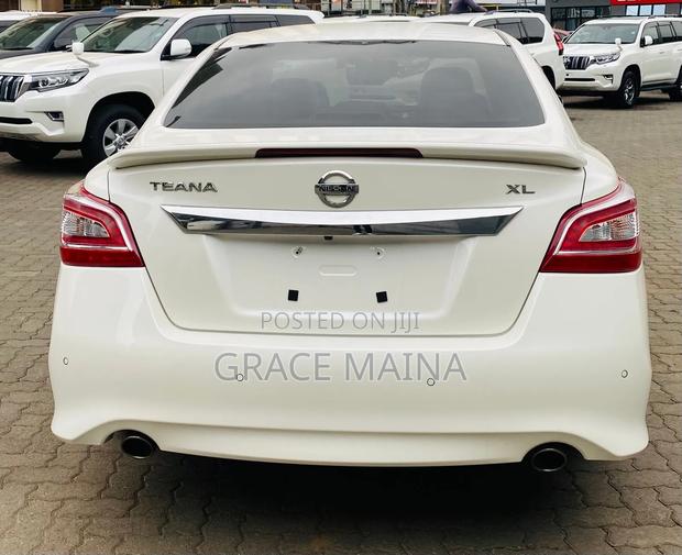 Nissan Teana 2019 White