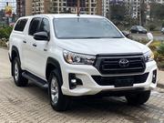 Toyota Hilux 2019 White for sale