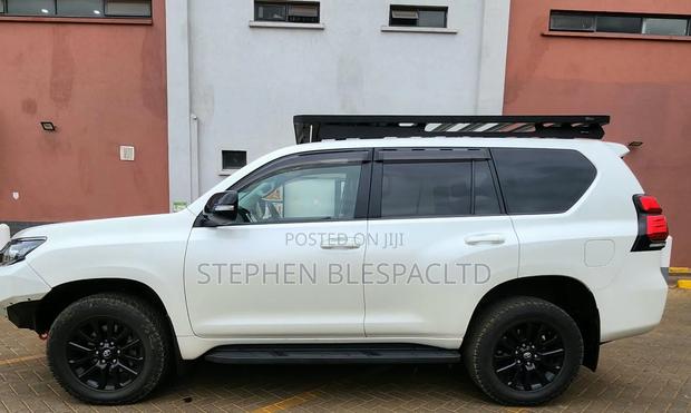 Toyota Land Cruiser Prado 2021 White