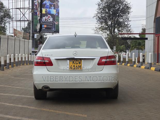 Mercedes-Benz E250 2012 White
