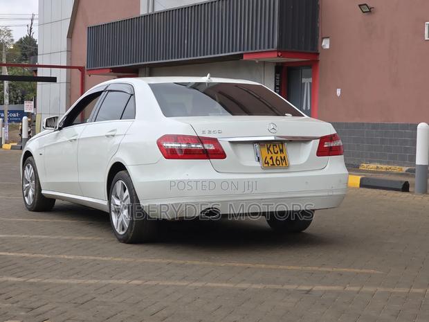 Mercedes-Benz E250 2012 White