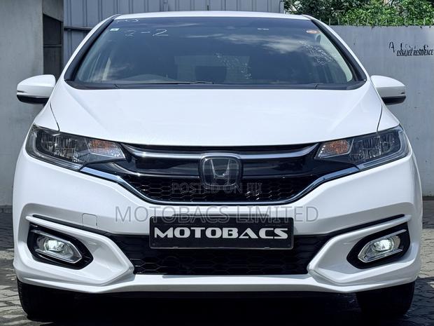 Honda Fit Sport 2019 White