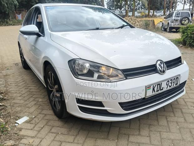 Volkswagen Golf 2015 White