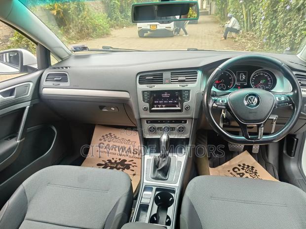Volkswagen Golf 2015 White