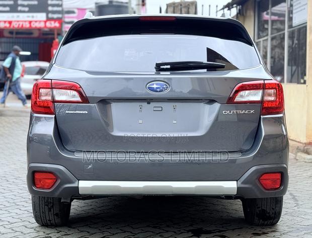 Subaru Outback Limited AWD 2020 Gray