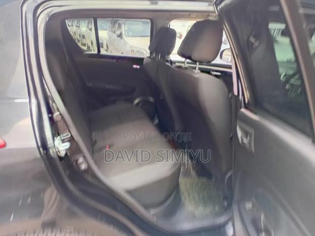 Suzuki Swift 2015 Black