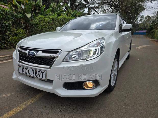 Subaru Legacy 2012 White
