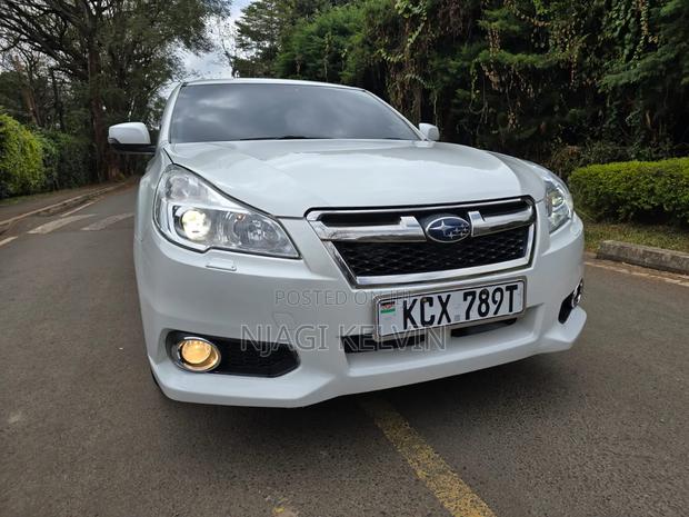 Subaru Legacy 2012 White