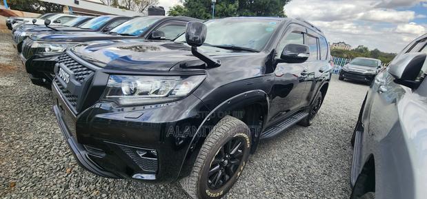 Toyota Land Cruiser Prado 2021 Black