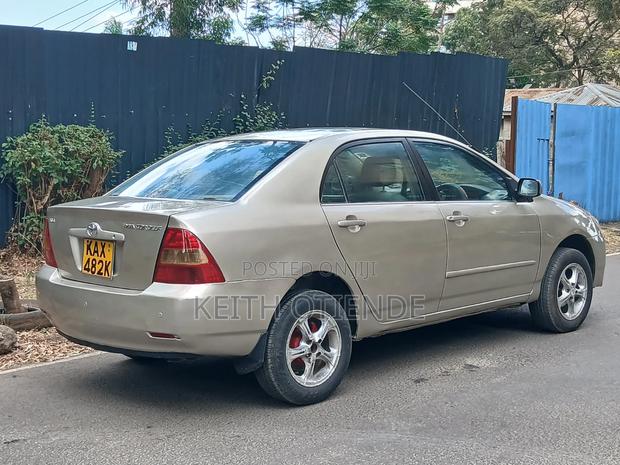 Toyota Corolla Sedan 2001
