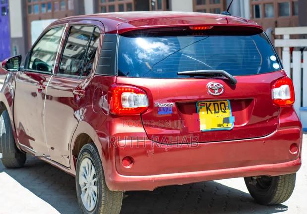 Toyota Passo 2017 Red