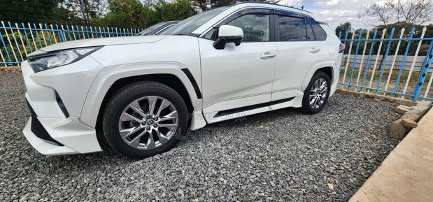 Toyota RAV4 TRD Off Road AWD 2020 White
