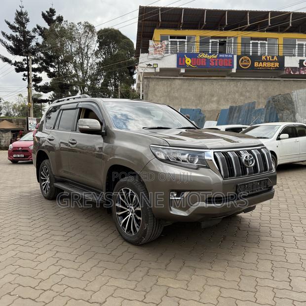 Toyota Land Cruiser Prado 2.7 VVT-i 2014 Ivory