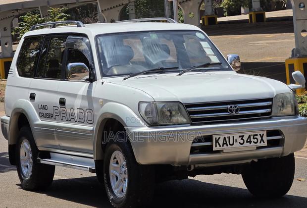 Toyota Land Cruiser Prado 1998 White