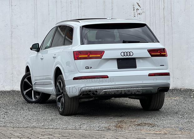 Audi Q7 2019 Pearl