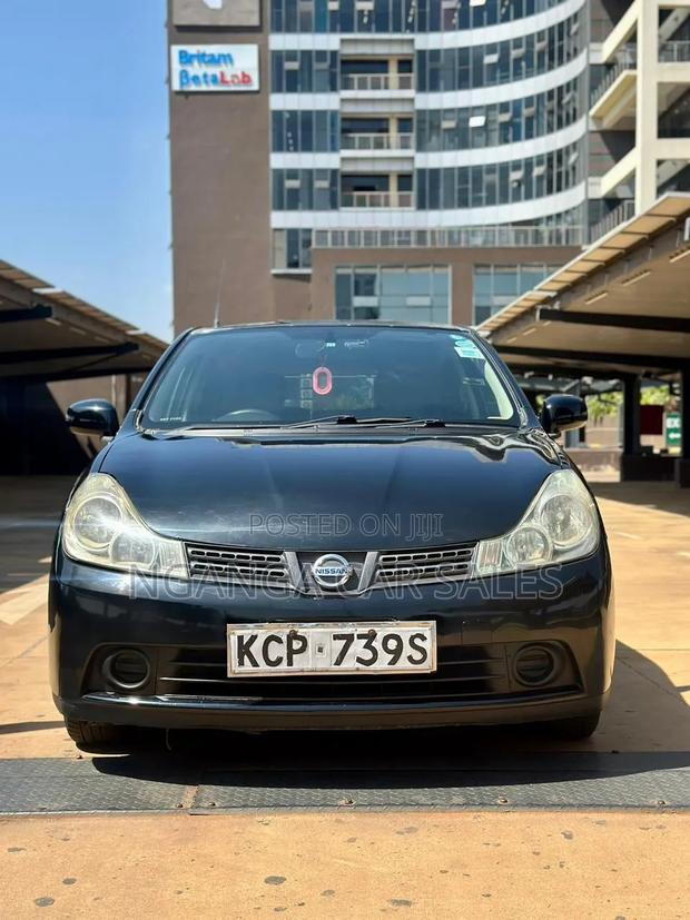Nissan Wingroad 2012 Black