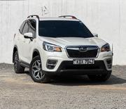 Subaru Forester 2019 White for sale
