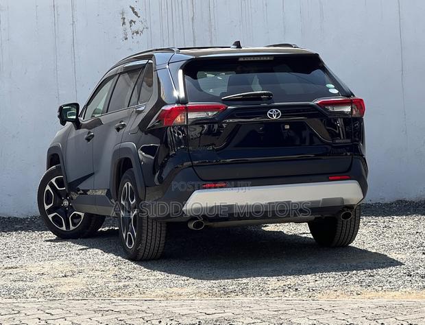 Toyota RAV4 Adventure AWD 2020 Gray