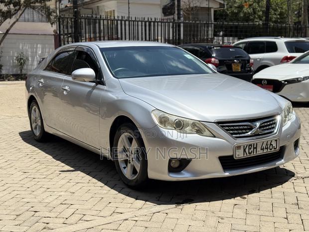 Toyota Mark X 2009 Silver