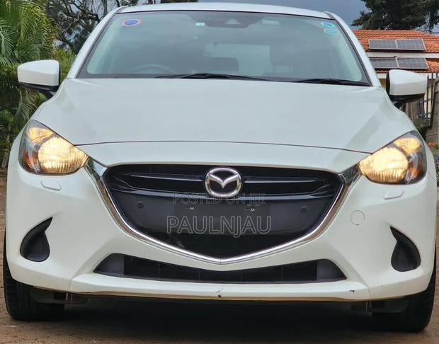Mazda Demio 2018