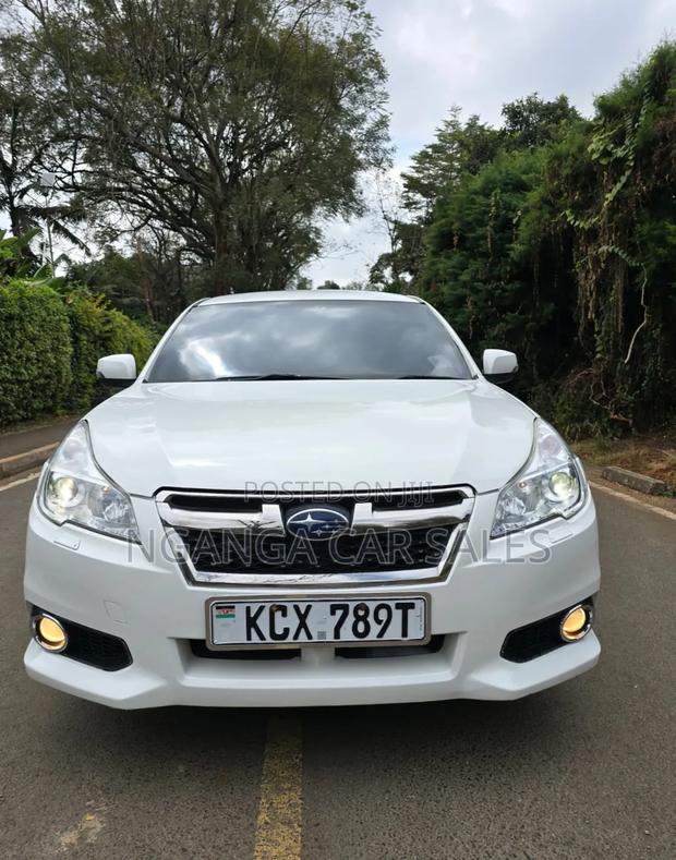 Subaru Legacy 2012 White